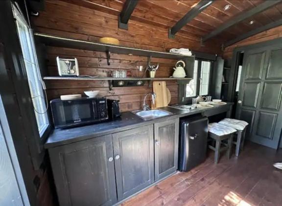 Campo de lujo Roulotte / Tiny House Dans Les Alpilles *
